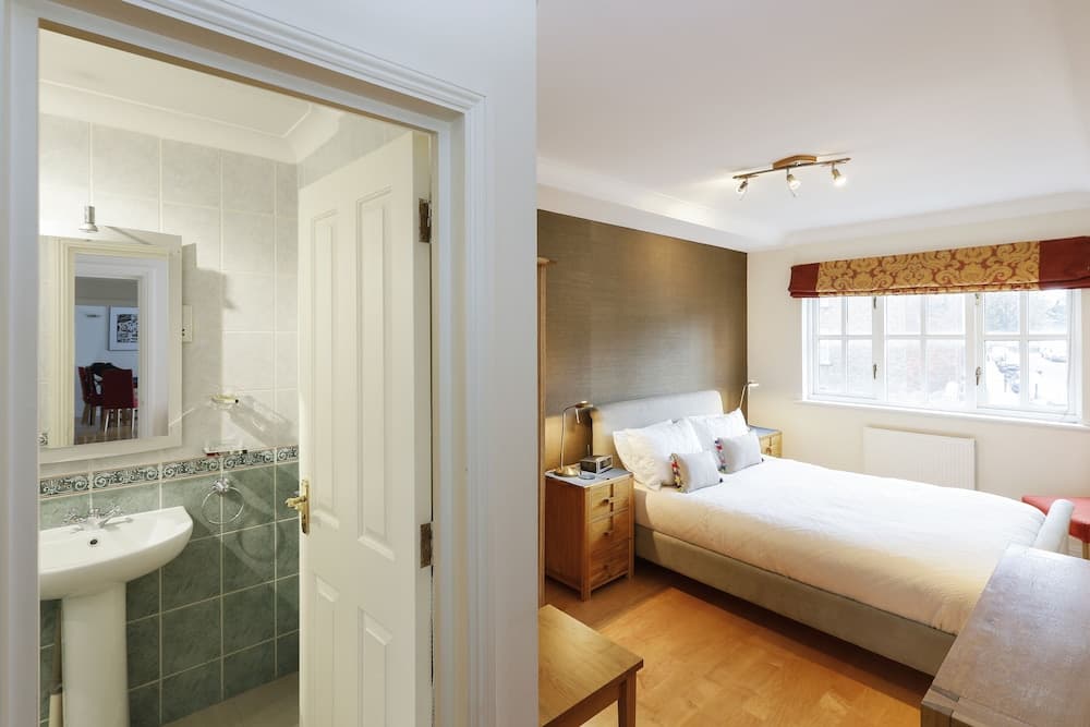 Beautiful flat with terrace