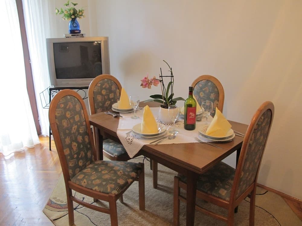 Lovely Apartment With a Sea View Apartment