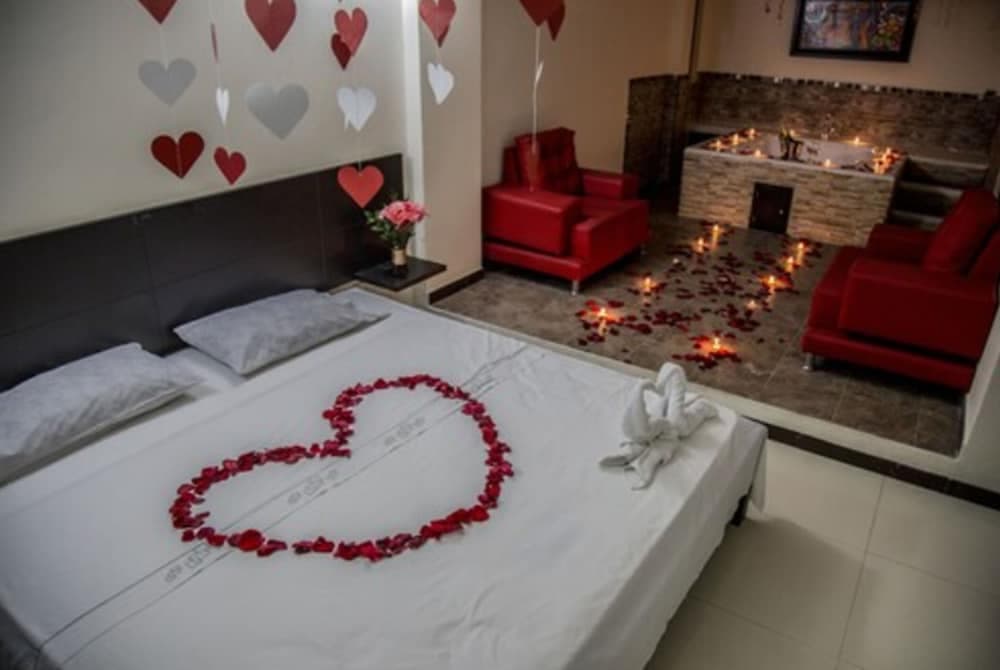 Hotel Royal Park Crown