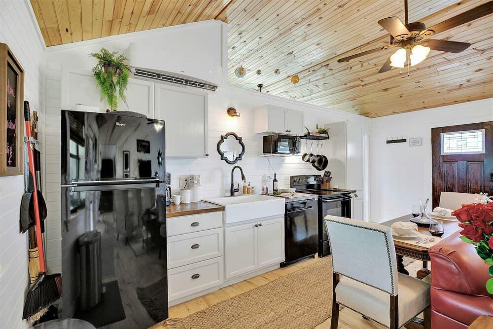 Luxurious Cottage on 3-acre's in Fred Wine Country