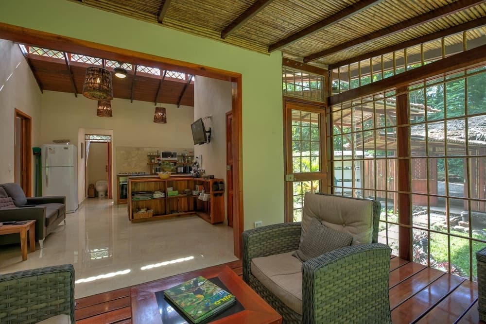 Zen Villa # 1 - Three Bedroom Luxury Villa With Private Garden -playa Chiquita
