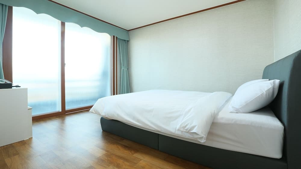 Yangyang Beach Condo