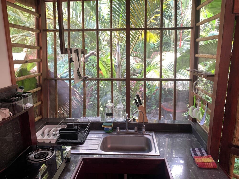 Charming 2-person Apartment in Playa Chiquita, Puerto Viejo