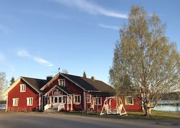 Lentiira Holiday Village