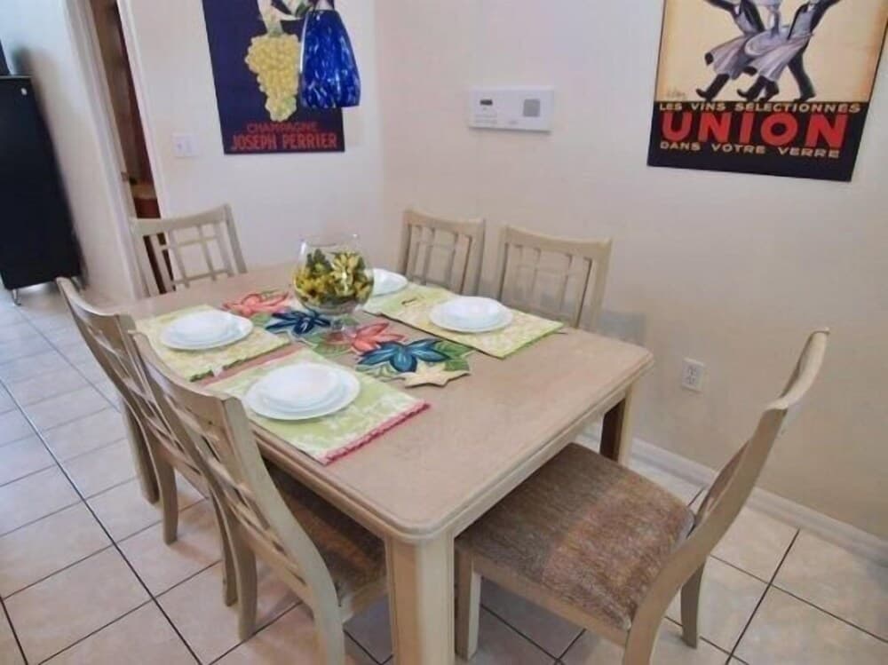 Rh007or 4 Bedroom Home by Redawning