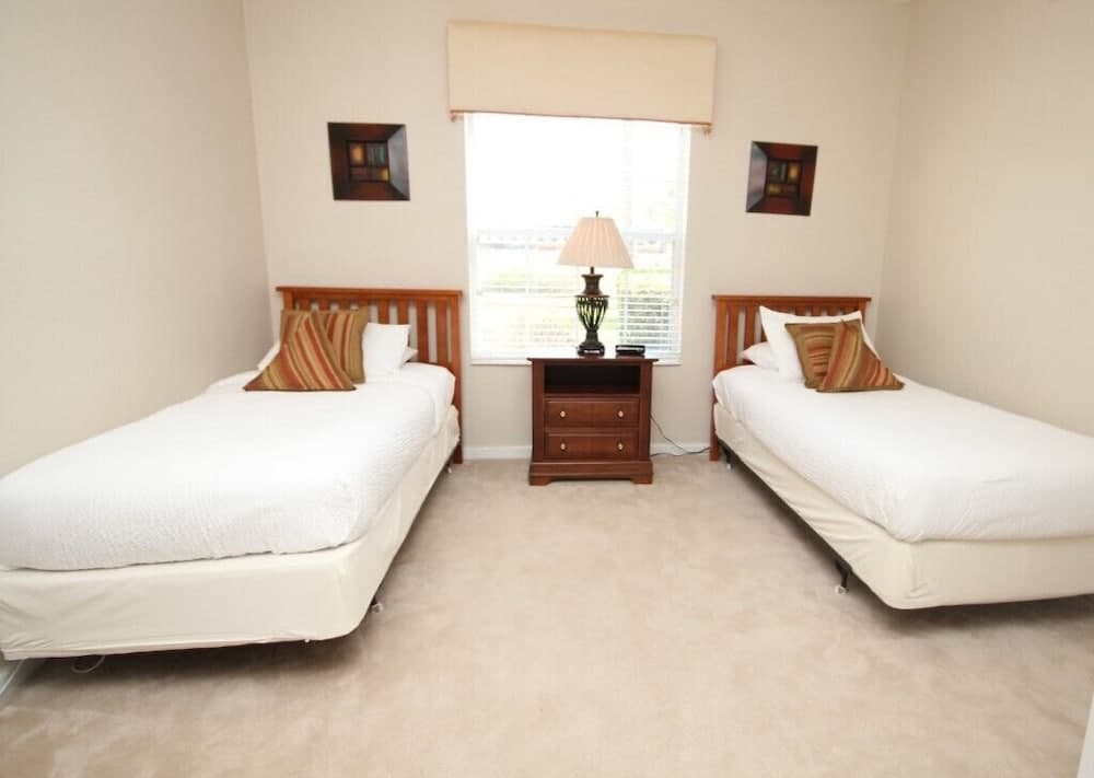 12-103 3 Bedroom Home by RedAwning