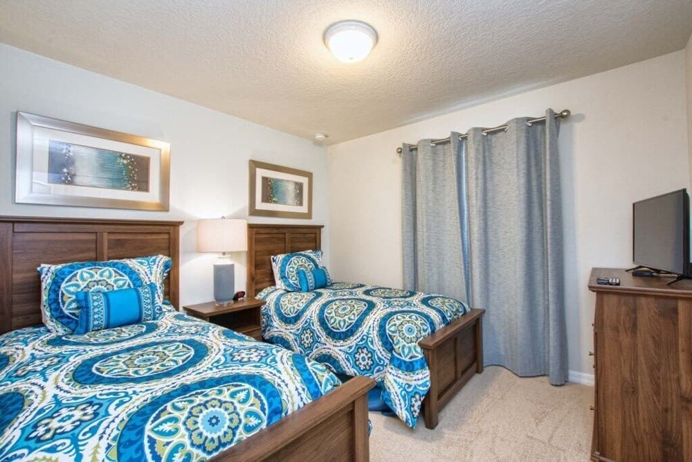 Windsor-5 Bed W/splashpool-3804ww 5 Bedroom Townhouse by Redawning