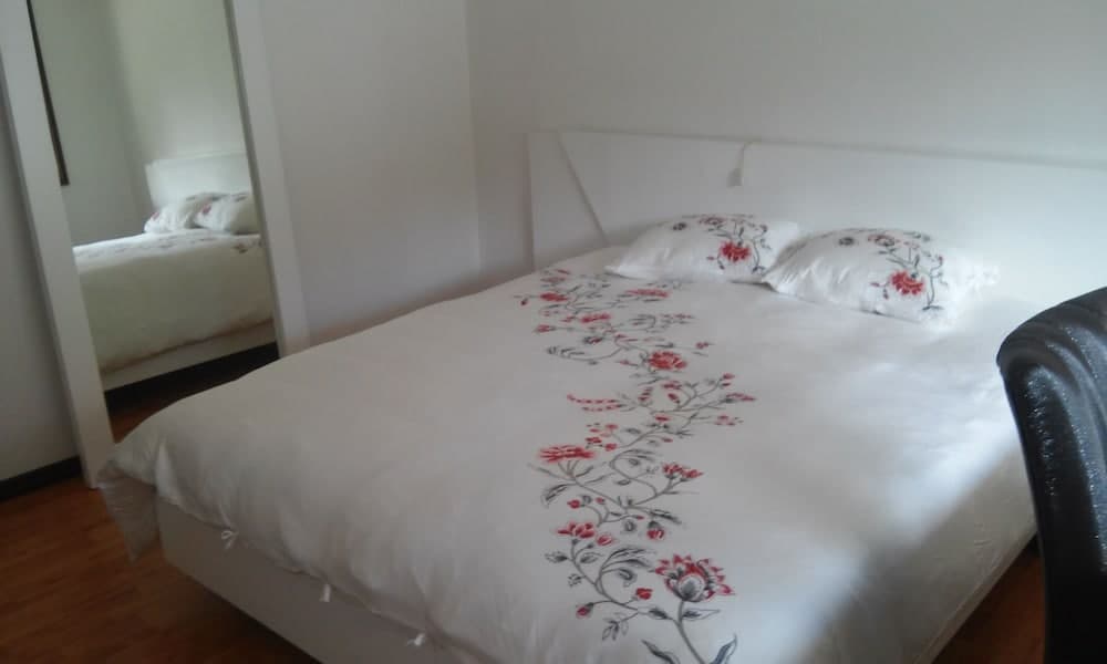 Quiet Holiday Home for a Relaxing Holiday