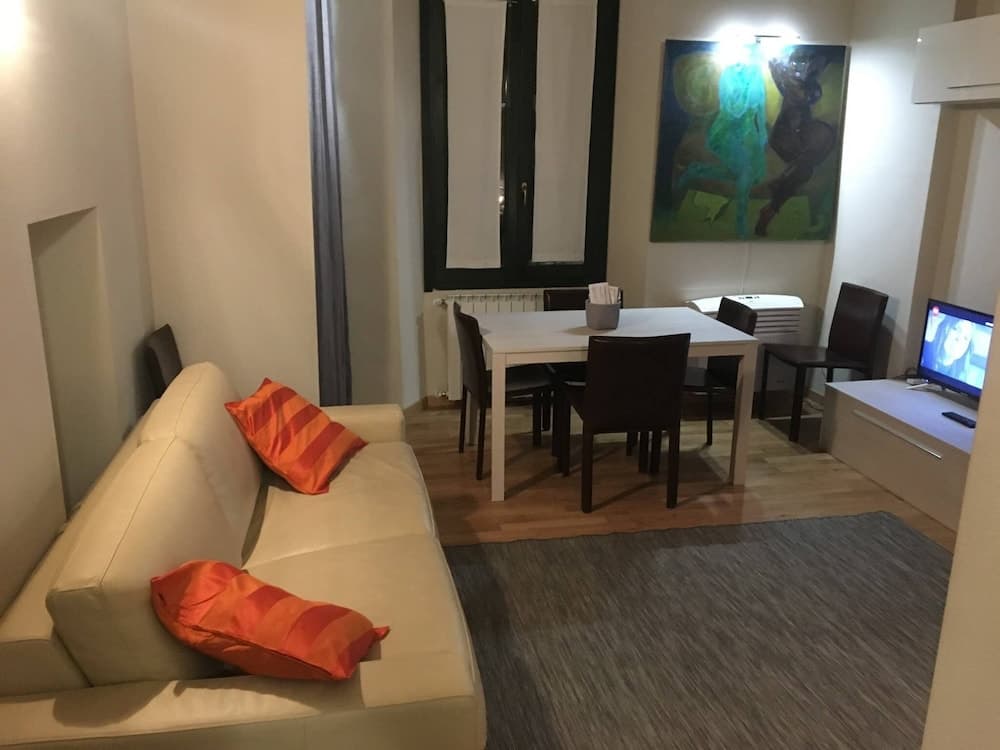 "borgo Santa Lucia, Casa Legnaia"