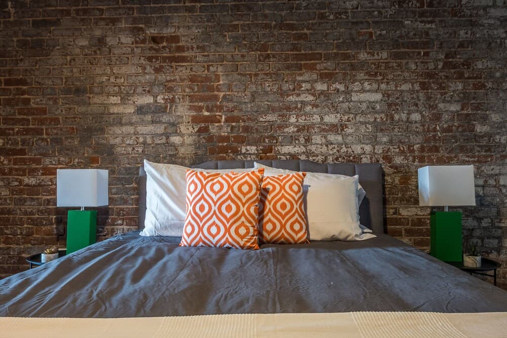 FRONTDESK 111 W Main St Apts Downtown Louisville