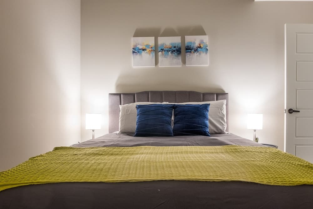 FRONTDESK R&T Lofts Downtown Des Moines