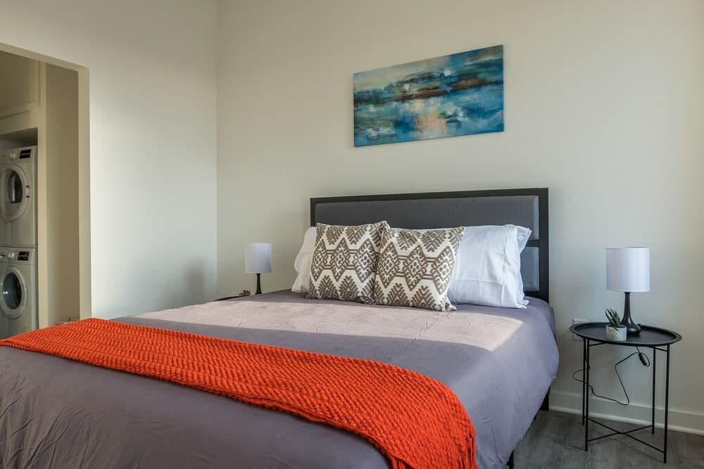 FRONTDESK Sky on Main Apts Downtown Kansas City