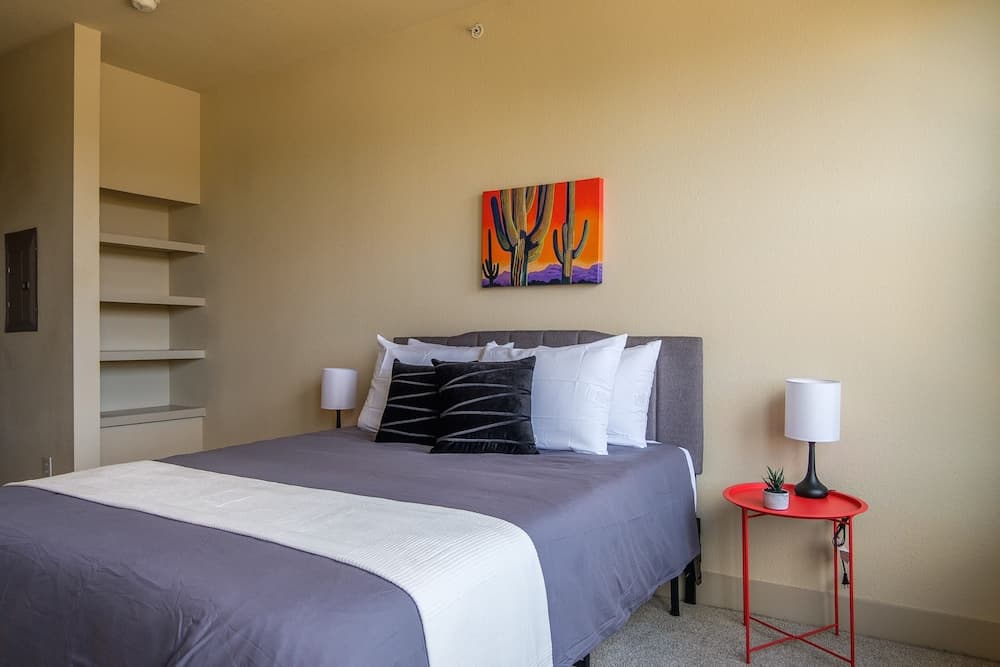 FRONTDESK The Depot Apts Downtown Fort Worth