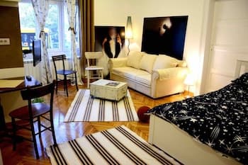 Salon 5 Zemun , Belgrade