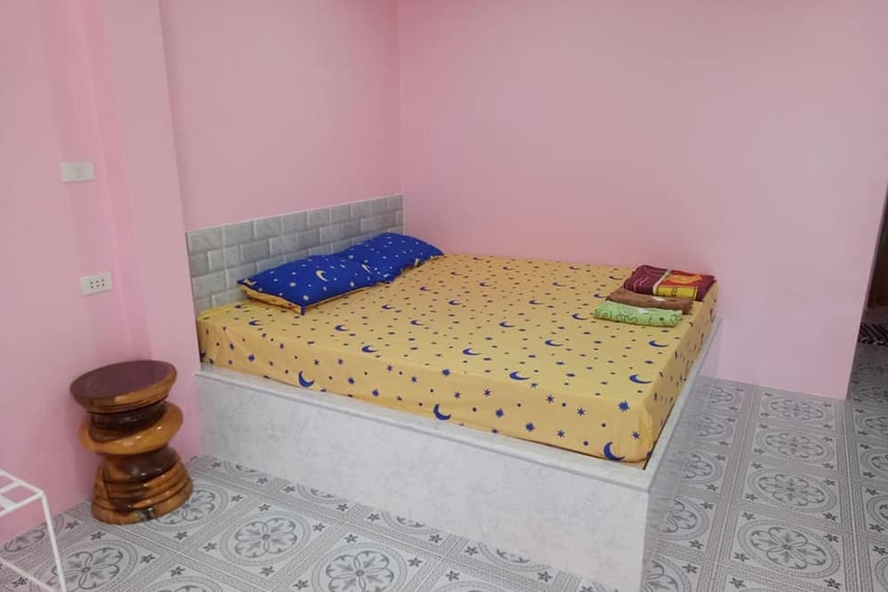 OYO 1092 Sea of Love