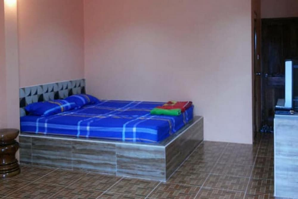 OYO 1092 Sea of Love