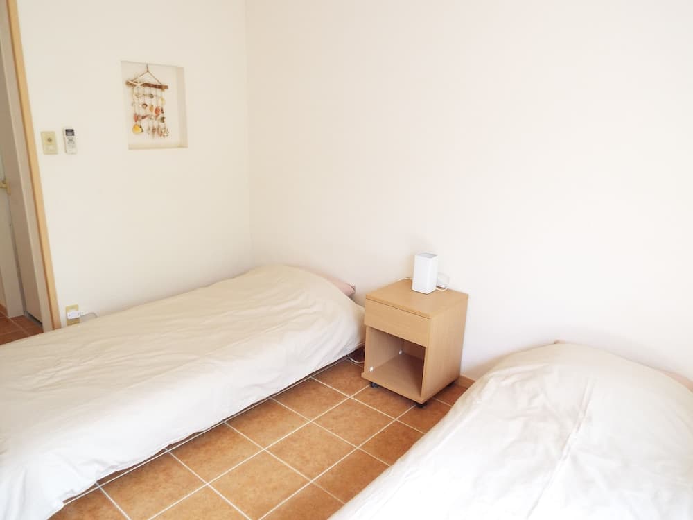 Asobi Base Yamabare House Ishigakijima