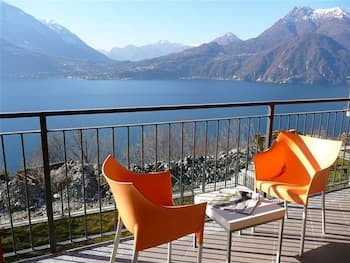 Vista d'Oro Ulivo Apt. 11