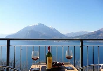 Vista d'Oro Ulivo Apt. 7