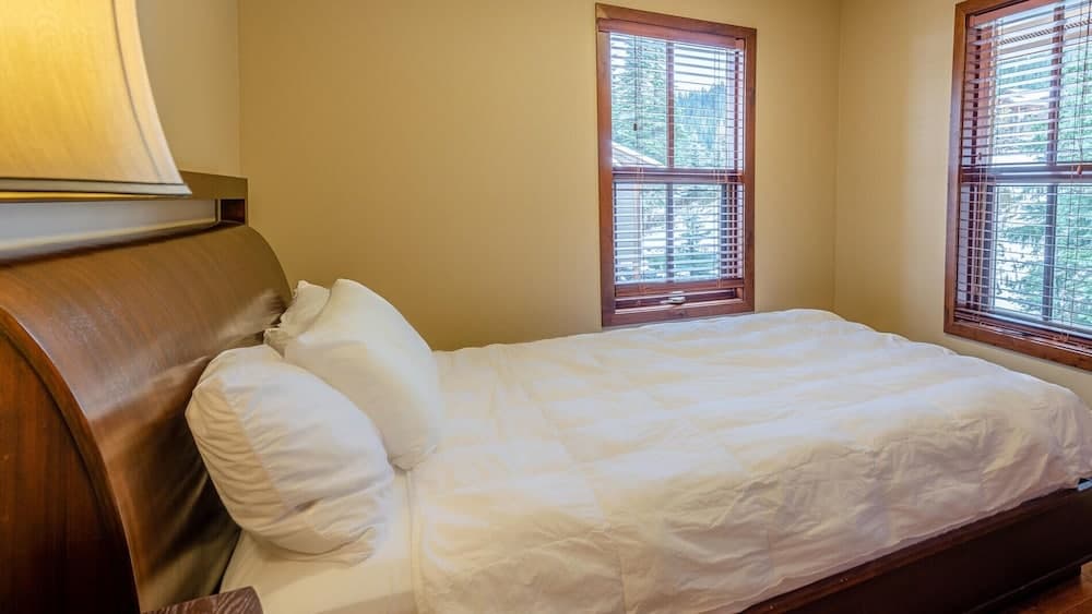 Woodhaven #11 by Bear Country