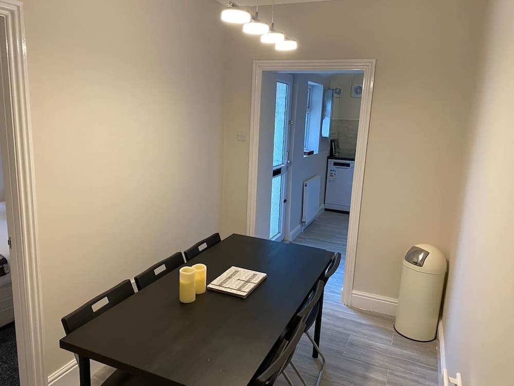 Washington's Hidden Gem Amethyst 3 Bedroom House s