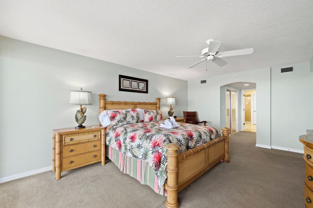 La Contessa 307 by Distinctive Beach Rentals