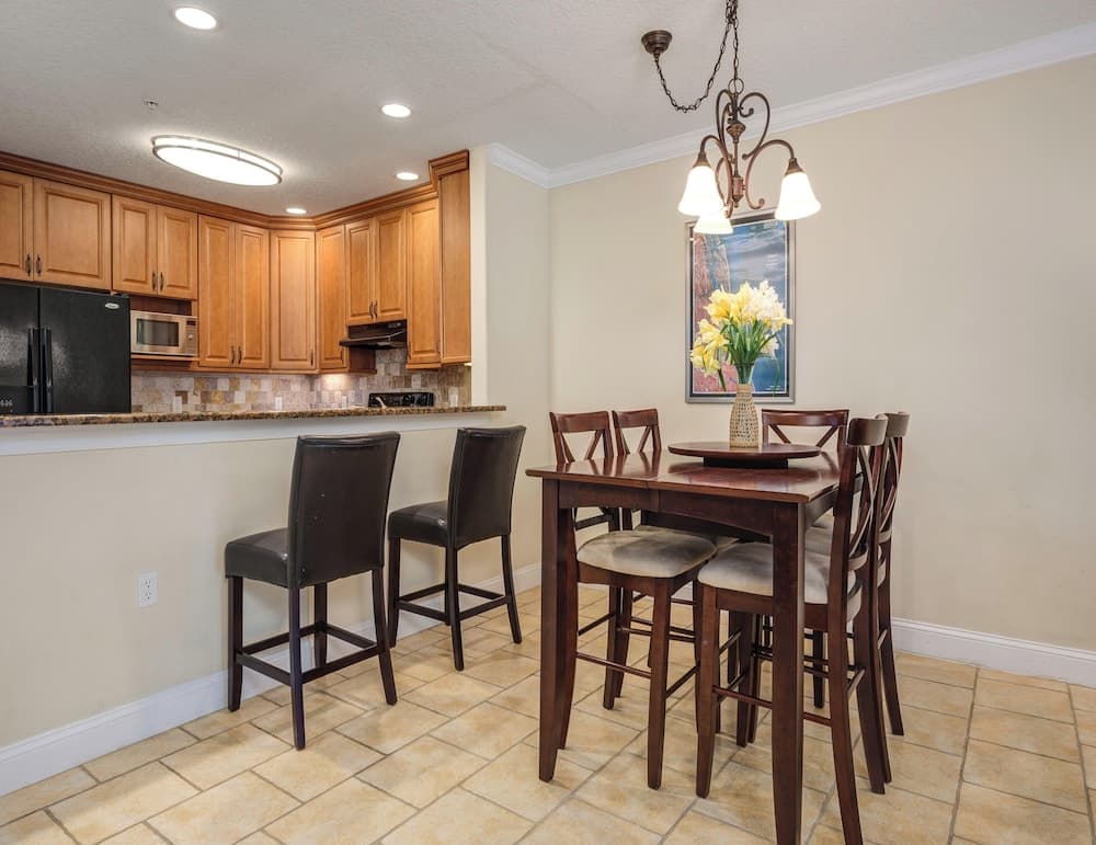 Ocean Reef 305 by Distinctive Beach Rentals