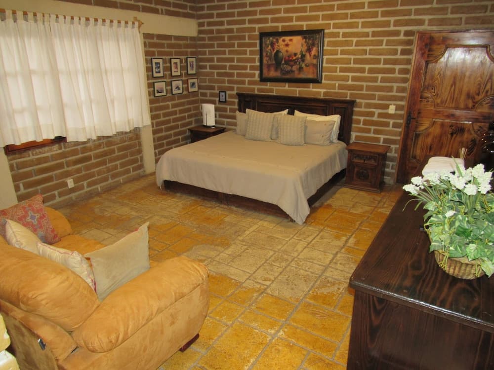 Hotel Boutique Castillo de Piedras Vivas
