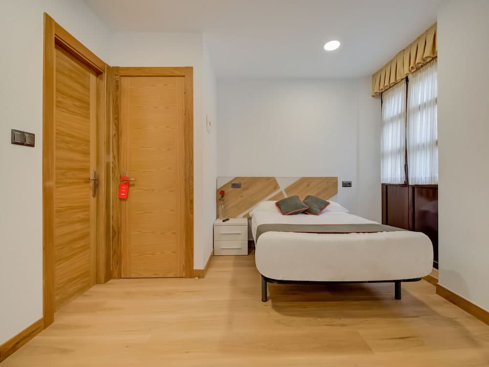 OYO Hotel Restaurante La Pinta