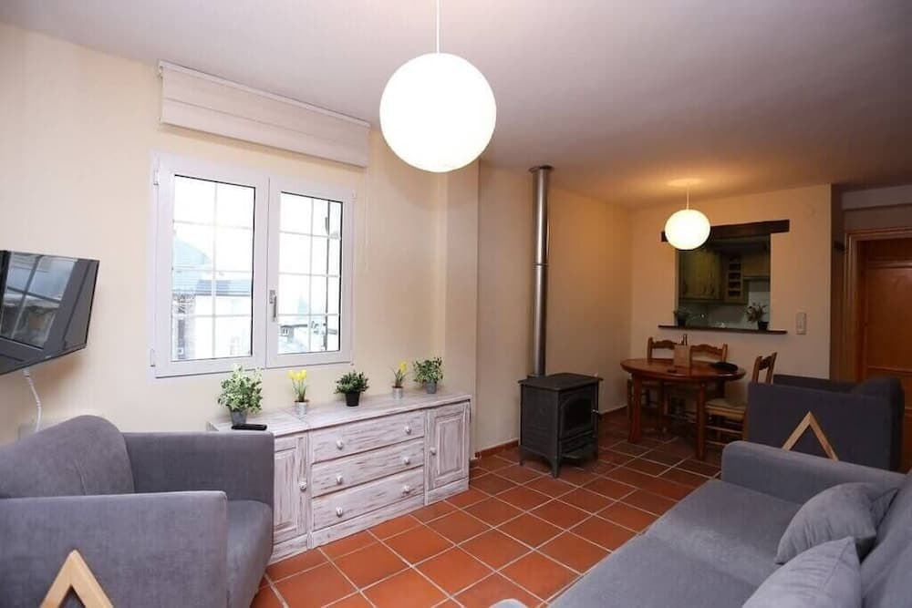 Chalet Adosado zona media-baja