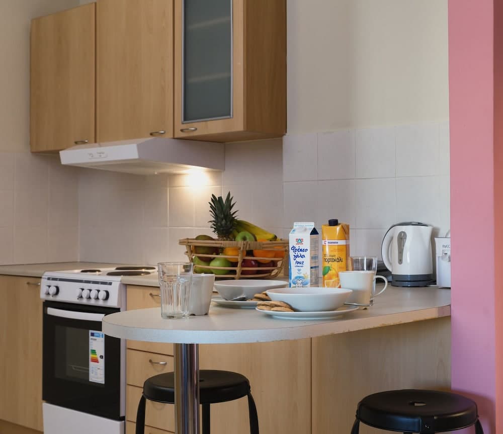 100m² Brand New Apartment right on Metro Square-3rd