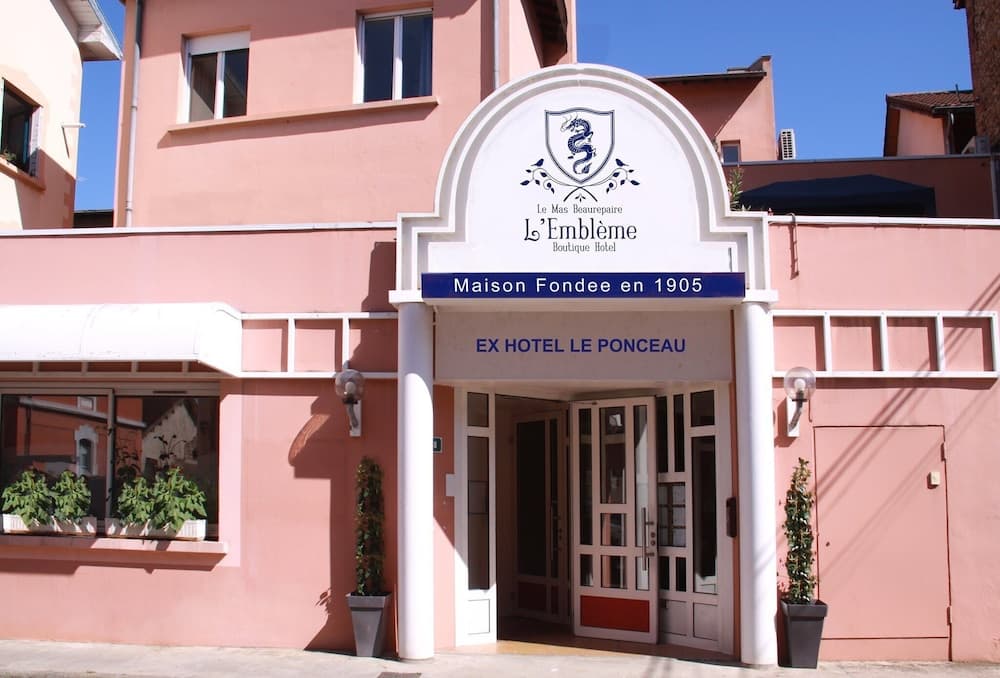 hotel image