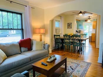 Cozy Bungalow in Downtown Loveland w/Free Bikes!