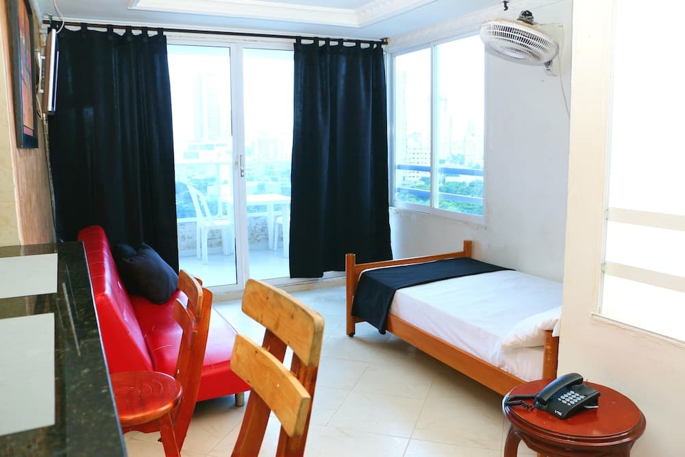 Sea View Apartment 1-11c air Wifi