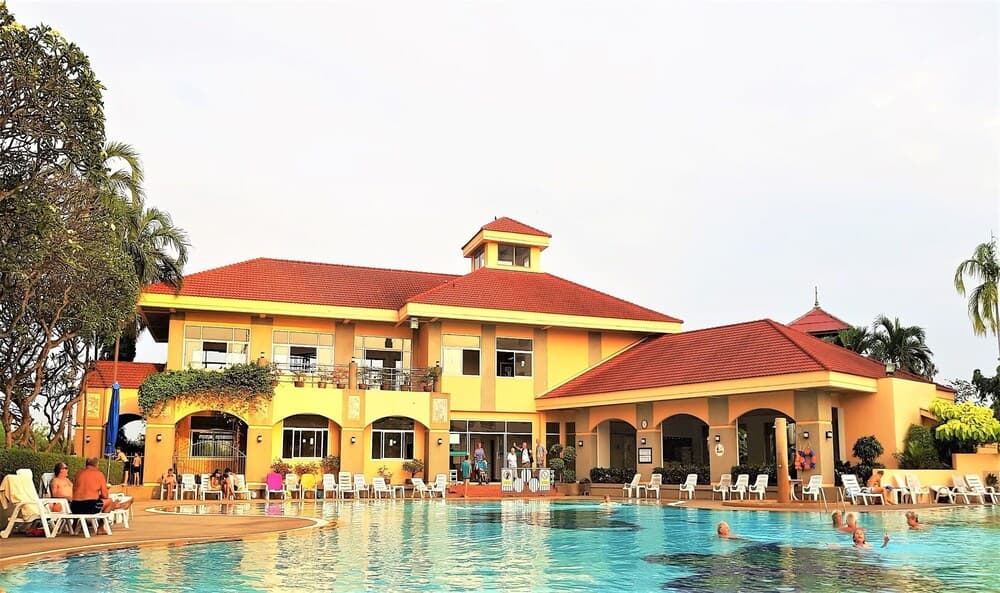 Beach Condo Jomtien Pattaya Great Location