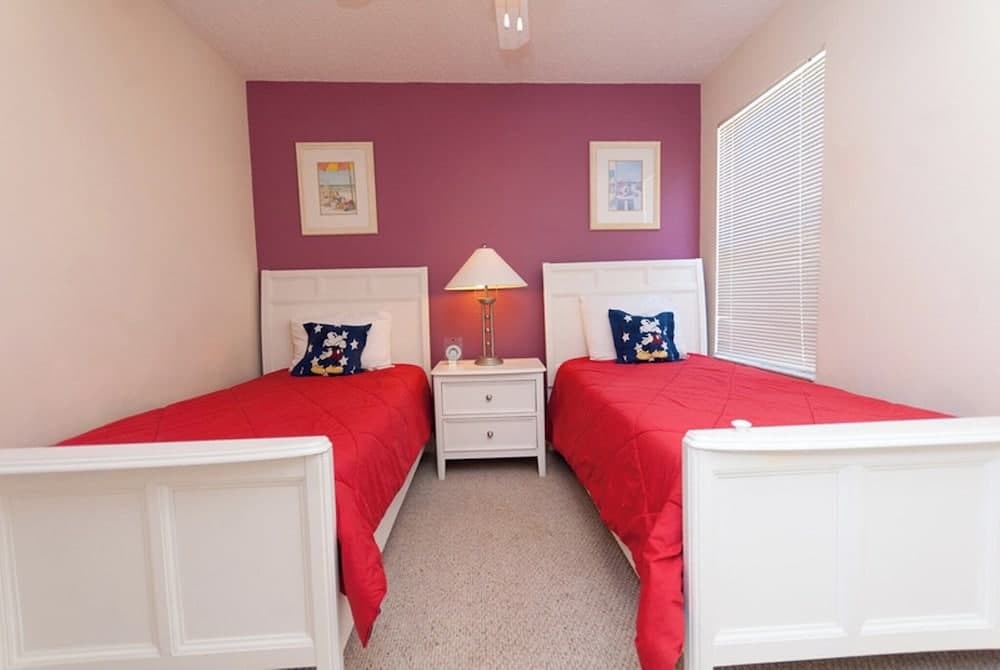 3 Bedroom Executive Pool Home and Games Room