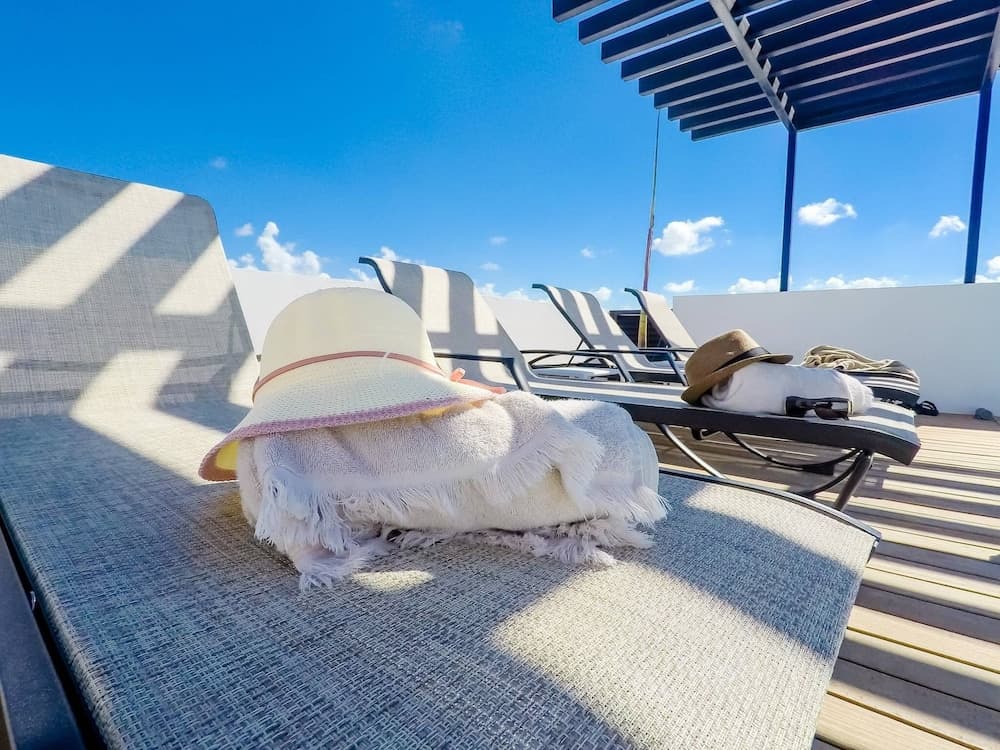 Brand New Two Br Penthouse With a Private Roof Patio! Totally Equipped