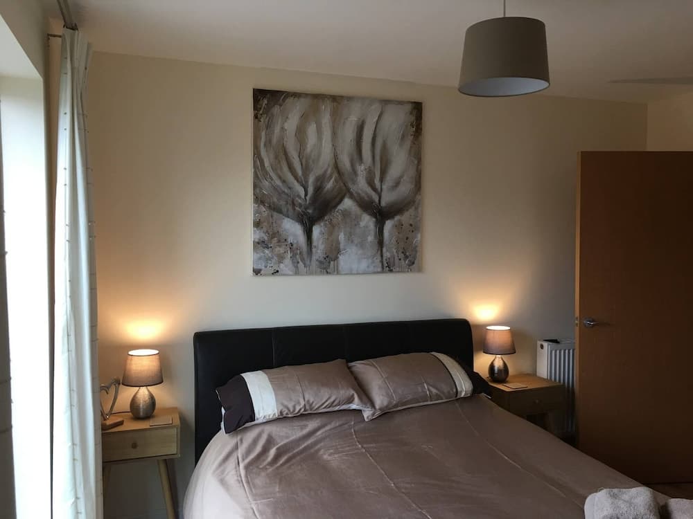 Penthouse Apartment On The River - 65 Skipper Way