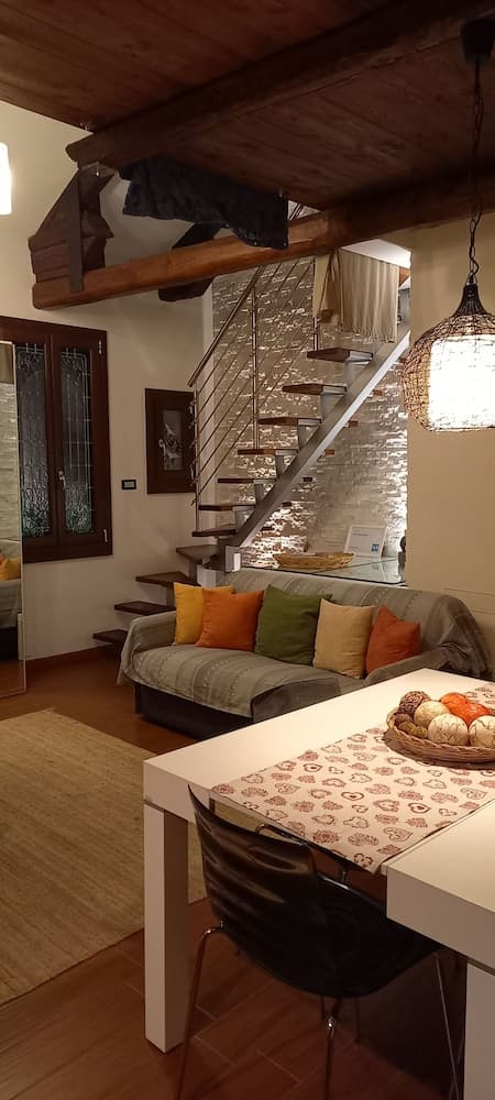 Loft With Terrace 10 Minutes From S Marco