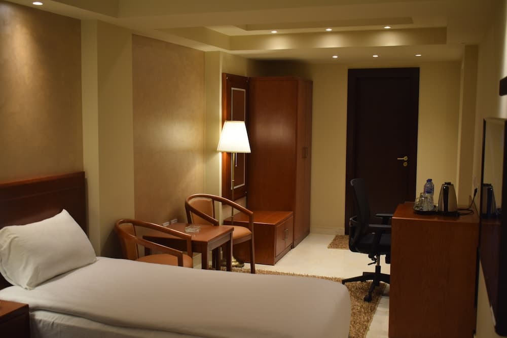 Omar El Khayam Al Minya Hotel