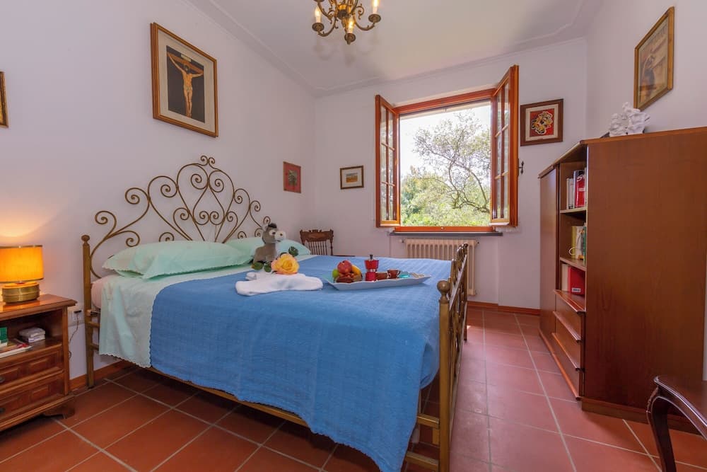 Villino di Corsanico With View