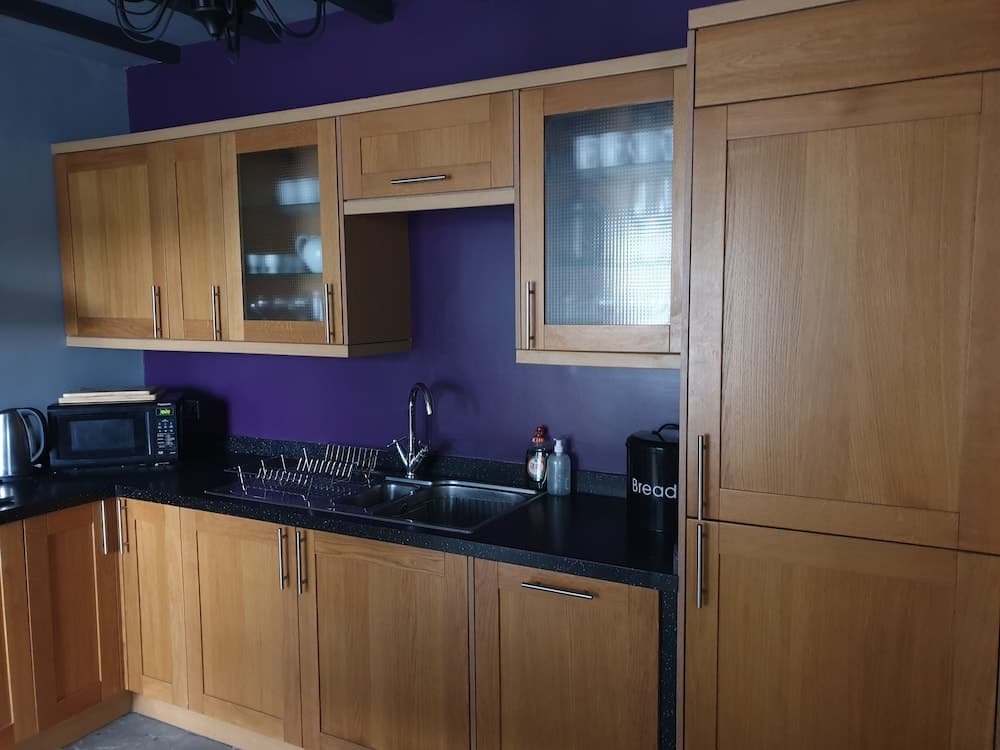 Lovely 4 bed House Sleeping 8 Near Ashbourne