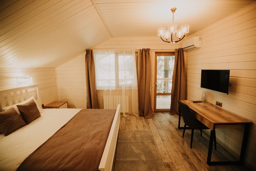 Pastorskoe Lake Holiday Park