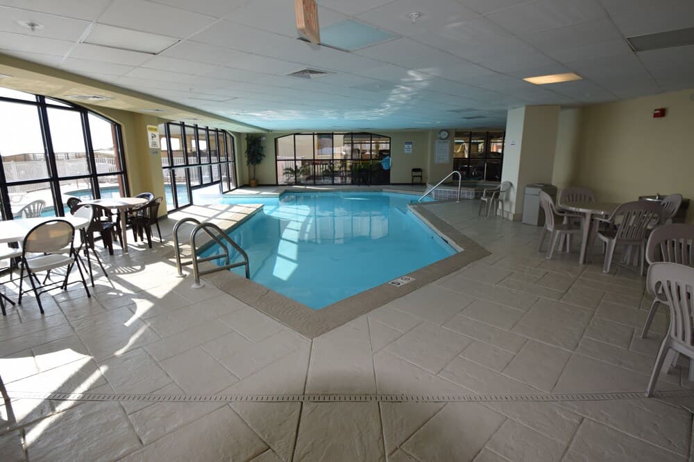 Harbour Place 512 2 Bedroom Condo by Redawning