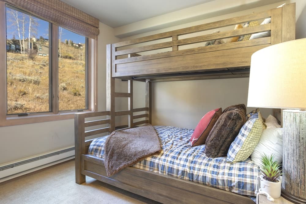 Sunvail S 24d 3 Bedroom Condo by RedAwning