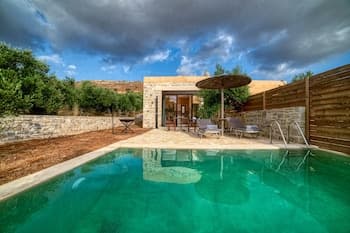 Olive Luxury Suites - Adults Only