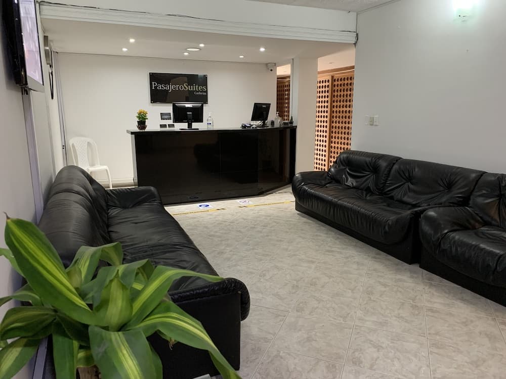 PSH Pasajero Suites Corferias