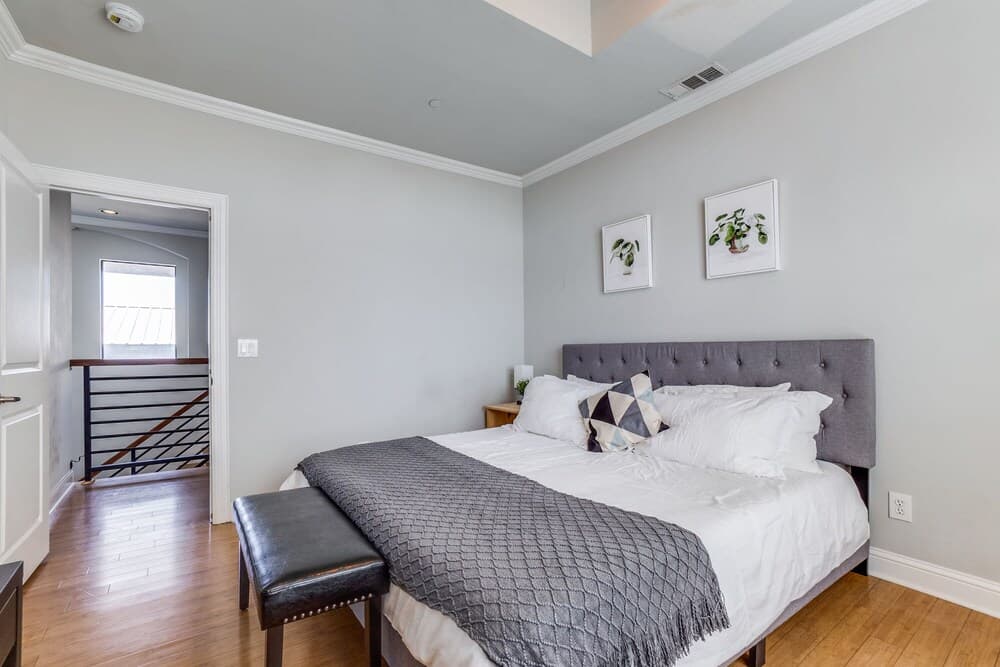 Gorgeous Oak Lawn Townhouse KING BEDS