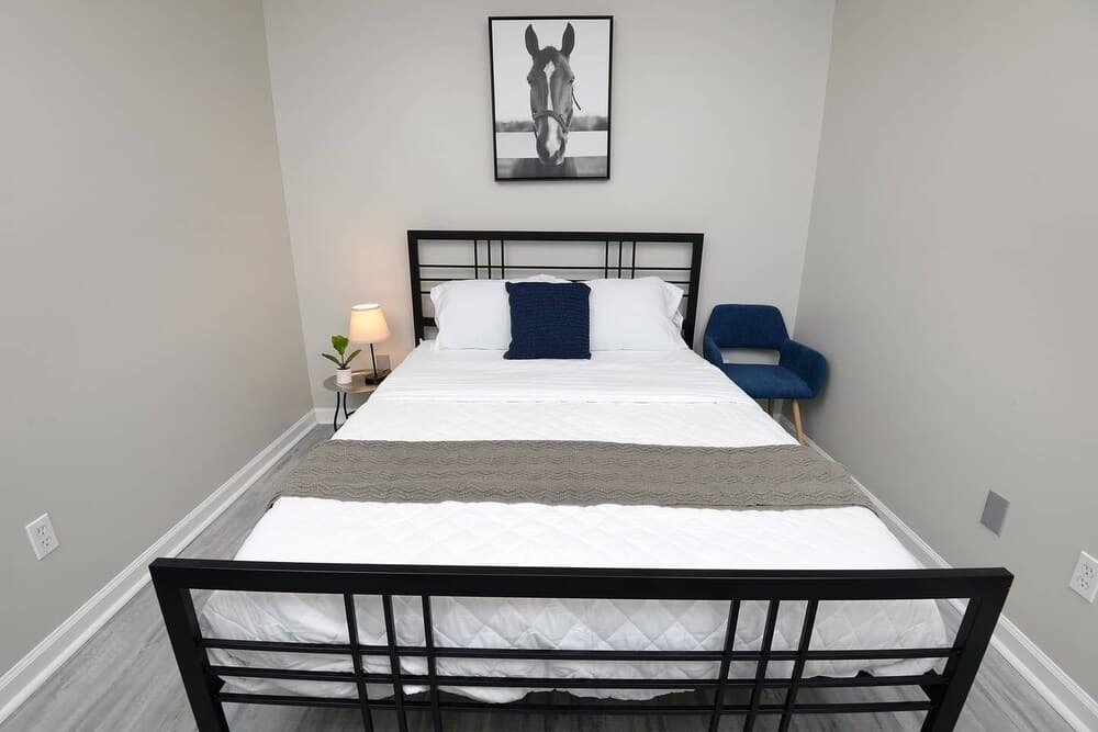 Great 3 Bedroom house in gated community by CozySuites