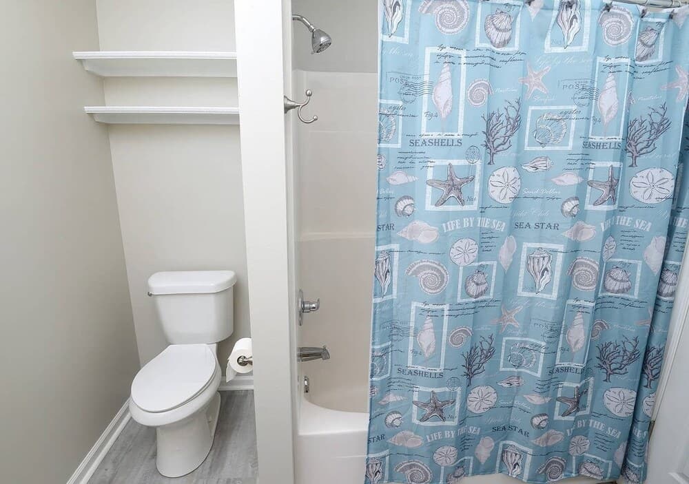 Great 3 Bedroom house in gated community by CozySuites